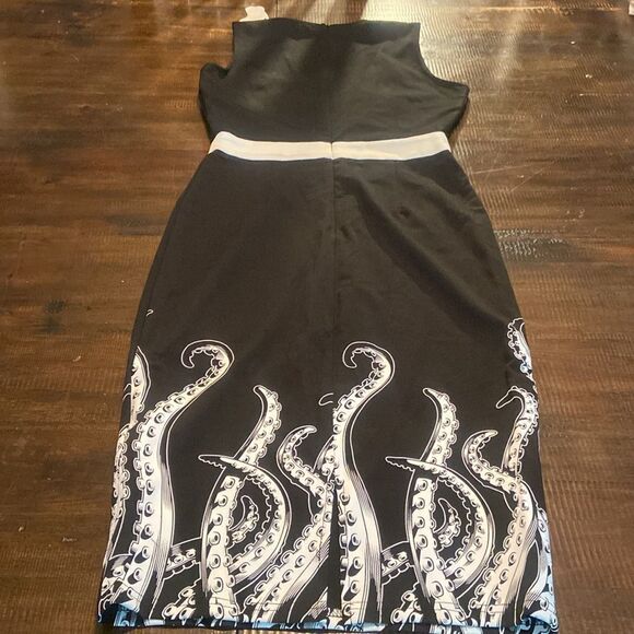 Sourpuss Black and White Sheath Dress Sleeveless Cocktail - Picture 8 of 12